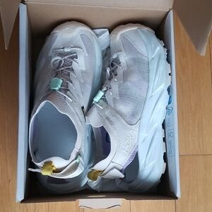 Hoka Hopara 2 - Colour: Alabaster/Snow Melt